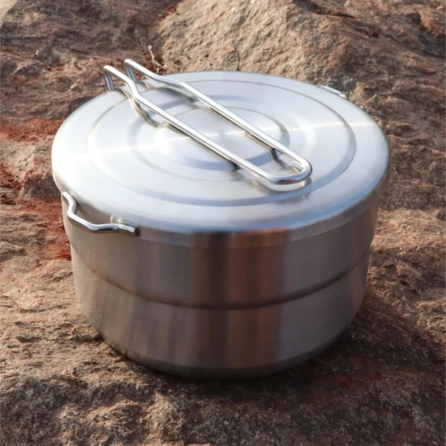 Camping Cookware, Outdoor 304 Stainless Steel Lunch Box Camping Pot Convenient Folding Handle Picnic Cooking Pot Portable Stove