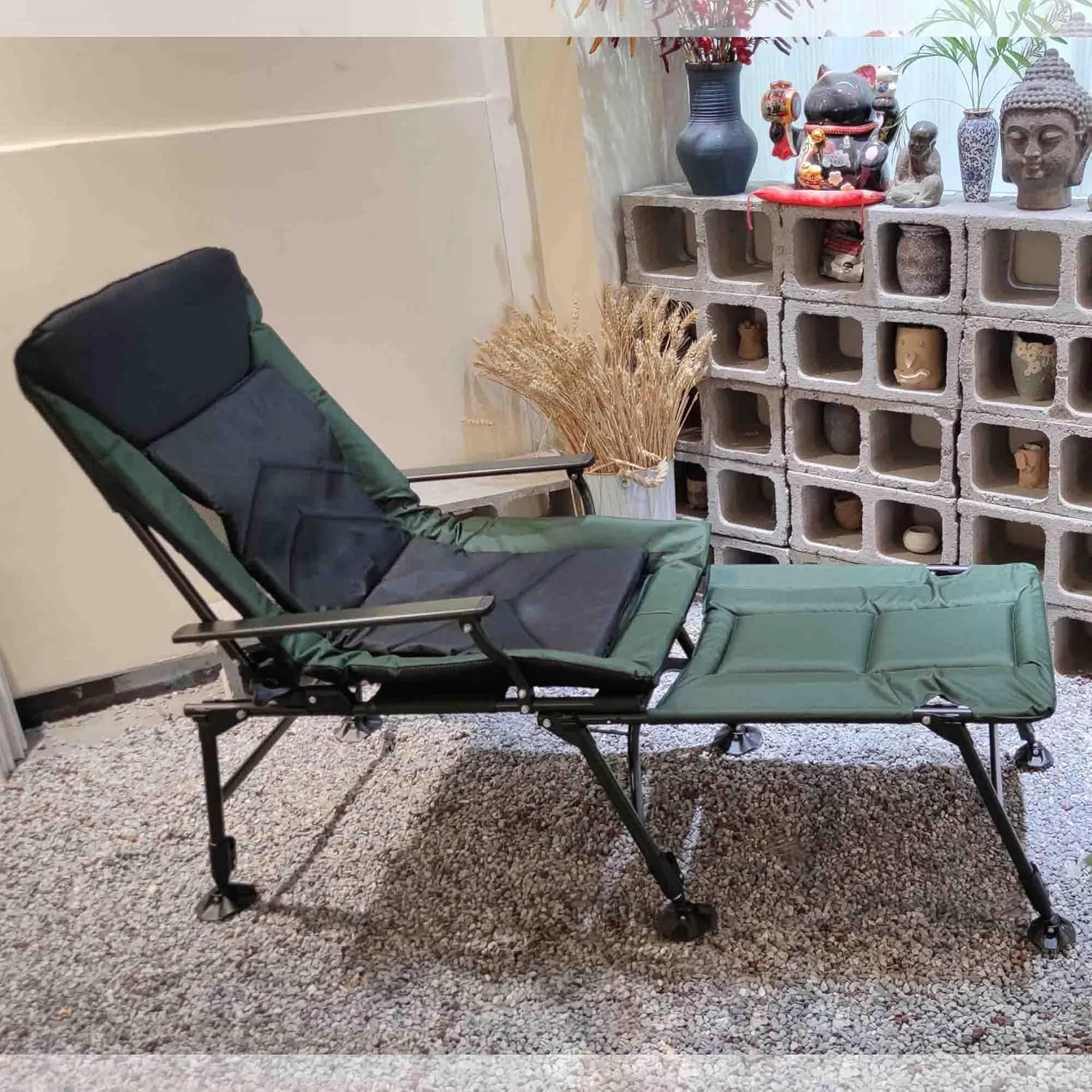 Camping Lounge Chair, Portable Folding Reclining Camping Chair with Adjustable backrest for Indoor and Outdoor, Camping, Beach, Hiking, Fishing (Black Green-Upgrade)