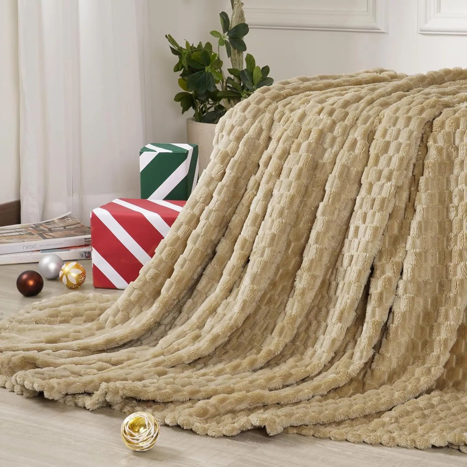 David's Home Ultra Soft Fleece Blanket Queen Size, Warm Lightweight 3D Jacquard Flannel Blanket for Fall Winter, Fluffy Cozy Luxury Plush Suitable for Bed Room Decor,90"x90", Light Khaki