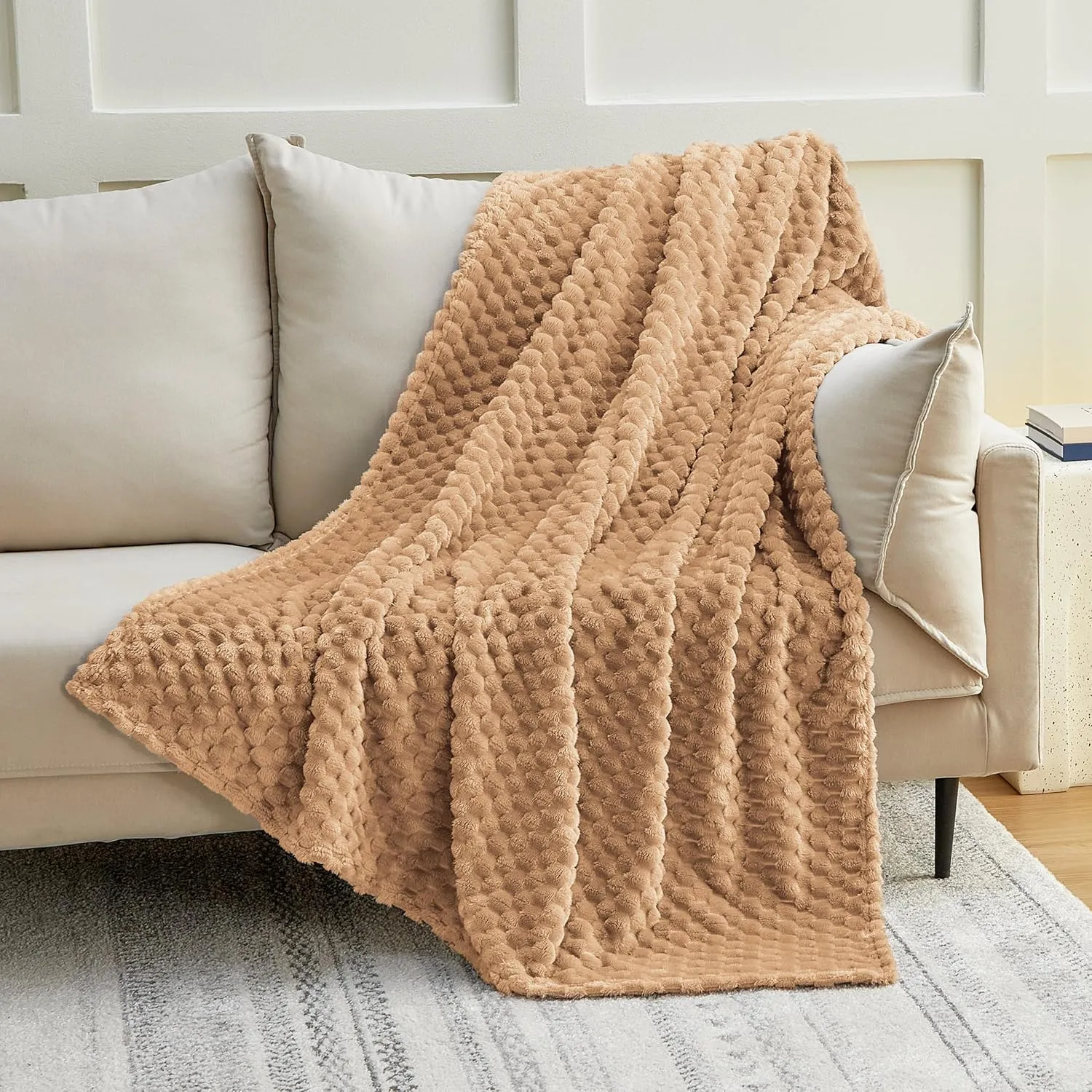 EXQ Home Fleece Throw Blanket for Couch or Bed - 3D Imitation Turtle Shell Jacquard Decorative Blankets - Cozy Soft Lightweight Fuzzy Flannel Blanket Suitable for All Seasons(50"×60",Camel)