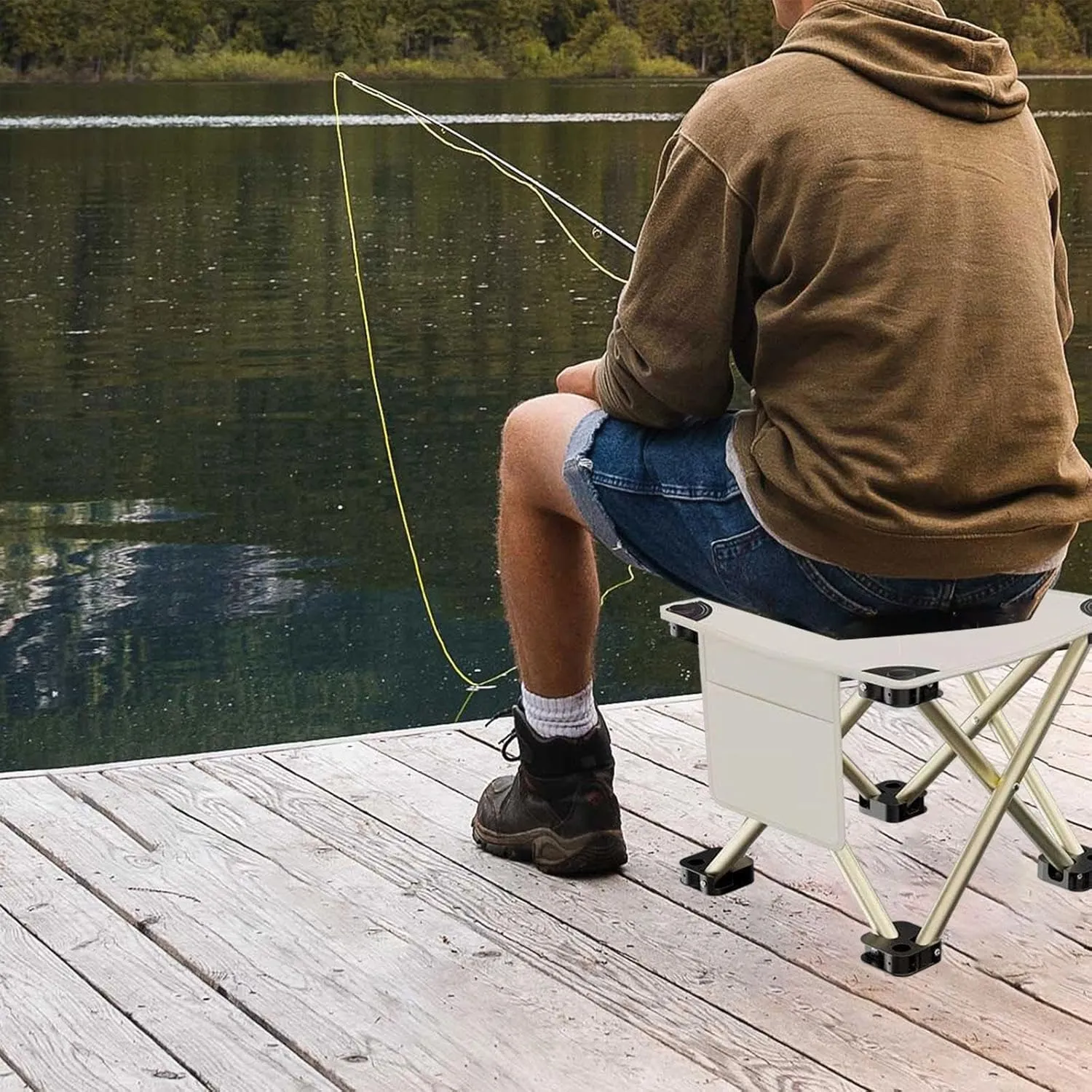 Folding Camping Stool Footstool Sturdy Lightweight Portable Small Foldable Chair for Barbecue Camping Fishing Outdoor Garden, White, 33cmx33cmx32cm