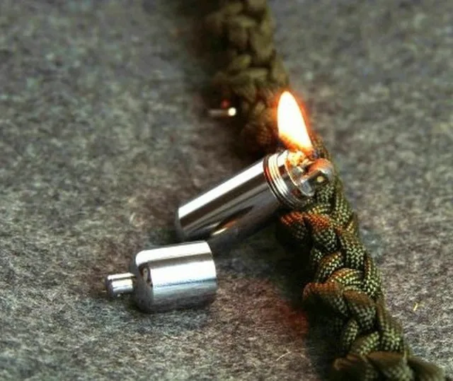 Keychain Waterproof Fire Starter