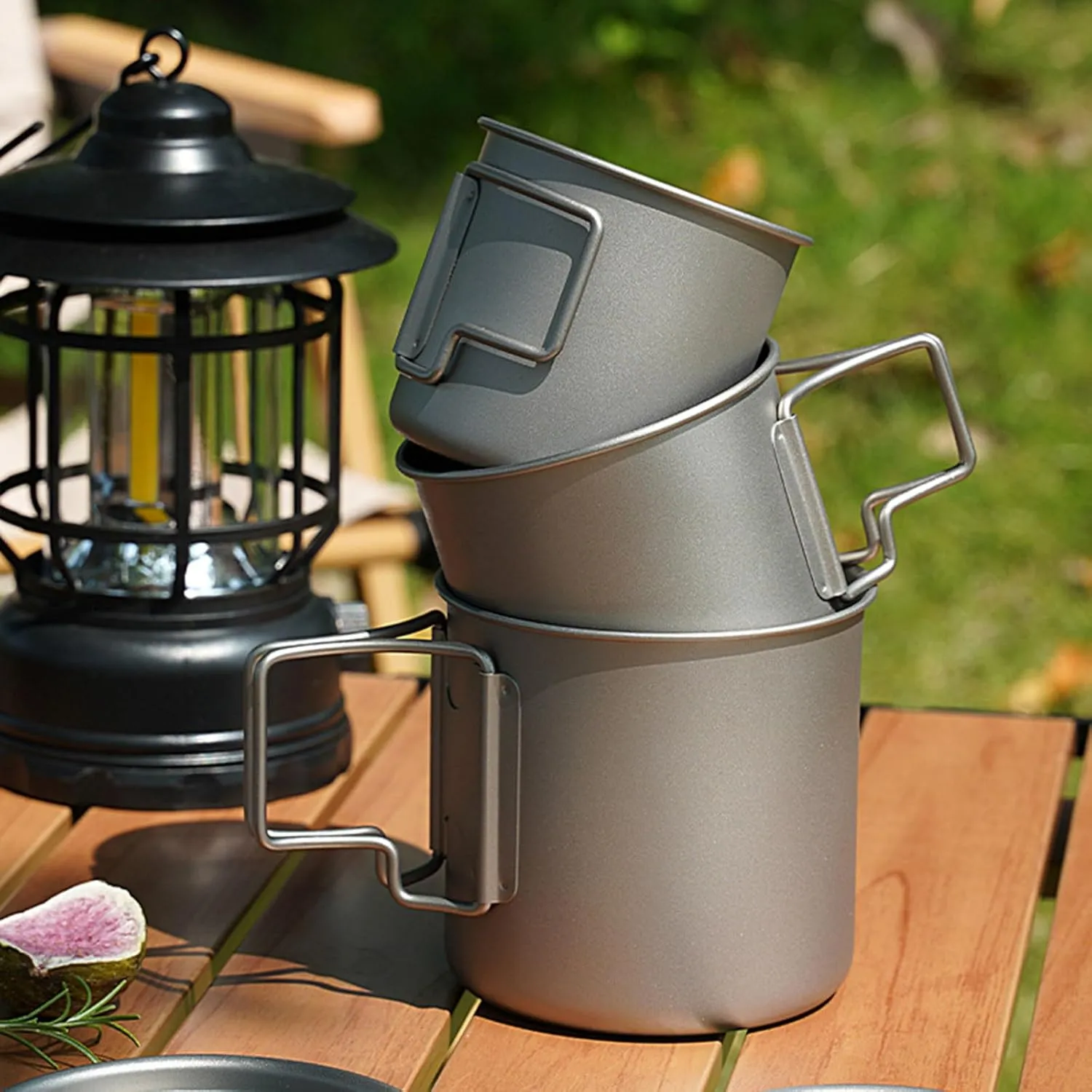 Light Weight Metal Cup Mug with Folding Handle Camping Picnics Water Mug Tableware Picnics Utensils Outdoor Water Cup Coffee Cup
