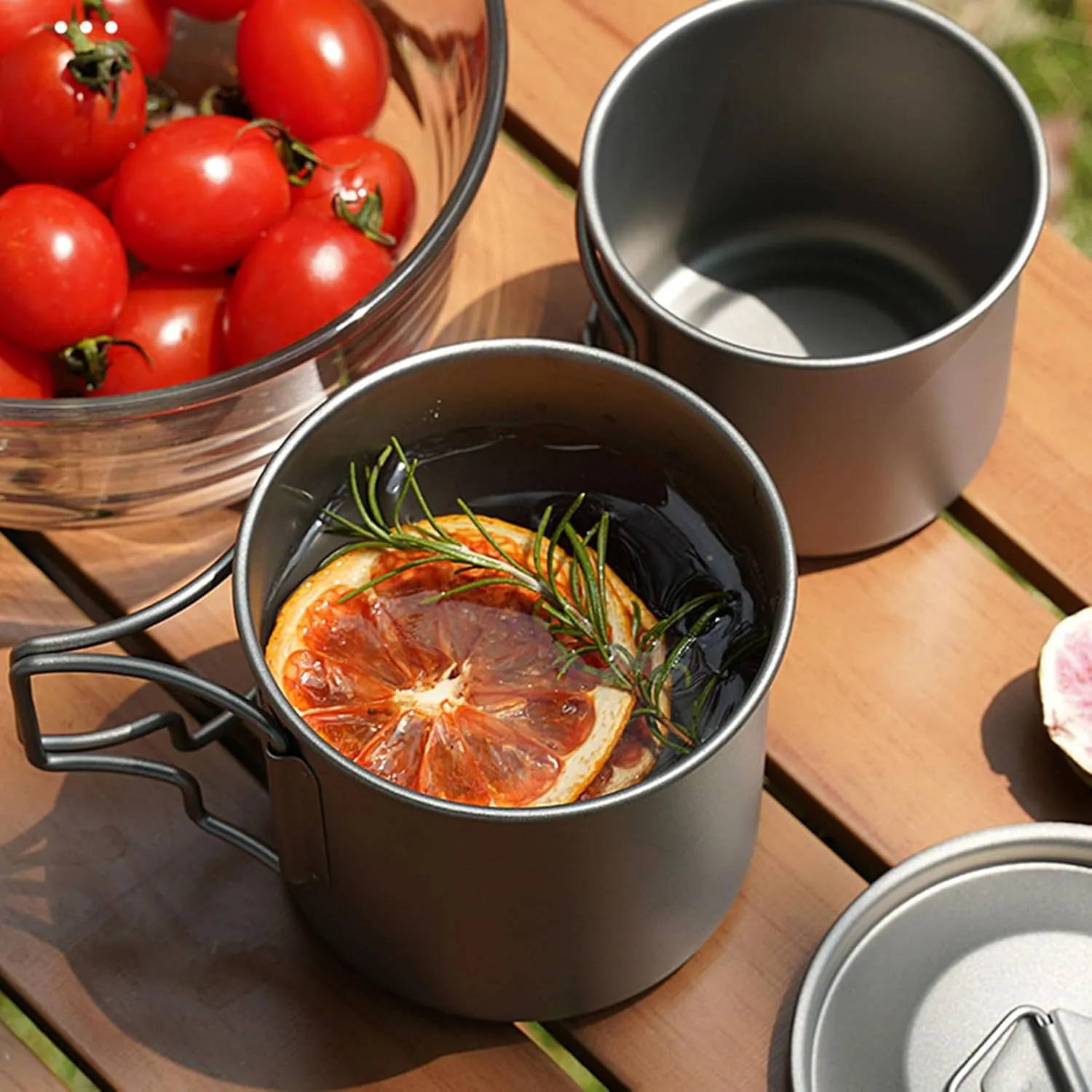 Light Weight Metal Cup Mug with Folding Handle Camping Picnics Water Mug Tableware Picnics Utensils Outdoor Water Cup Coffee Cup