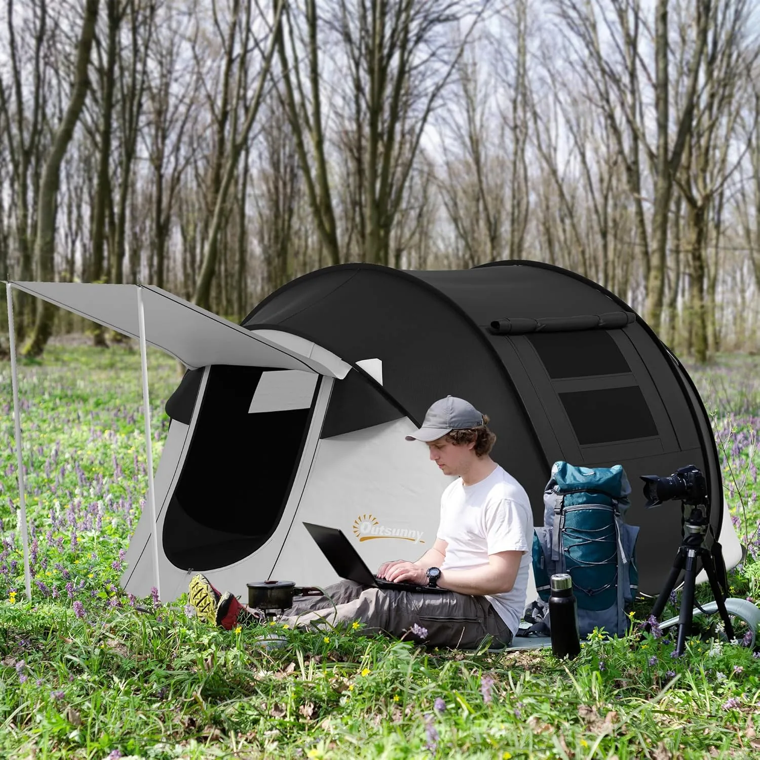 Outsunny Large Camping Tent with 10 Person Floorspace, Rain Cover & Breathable Mesh Roof, Cabin Tent 8 Person Size, Big Family Tent Camping Accessory