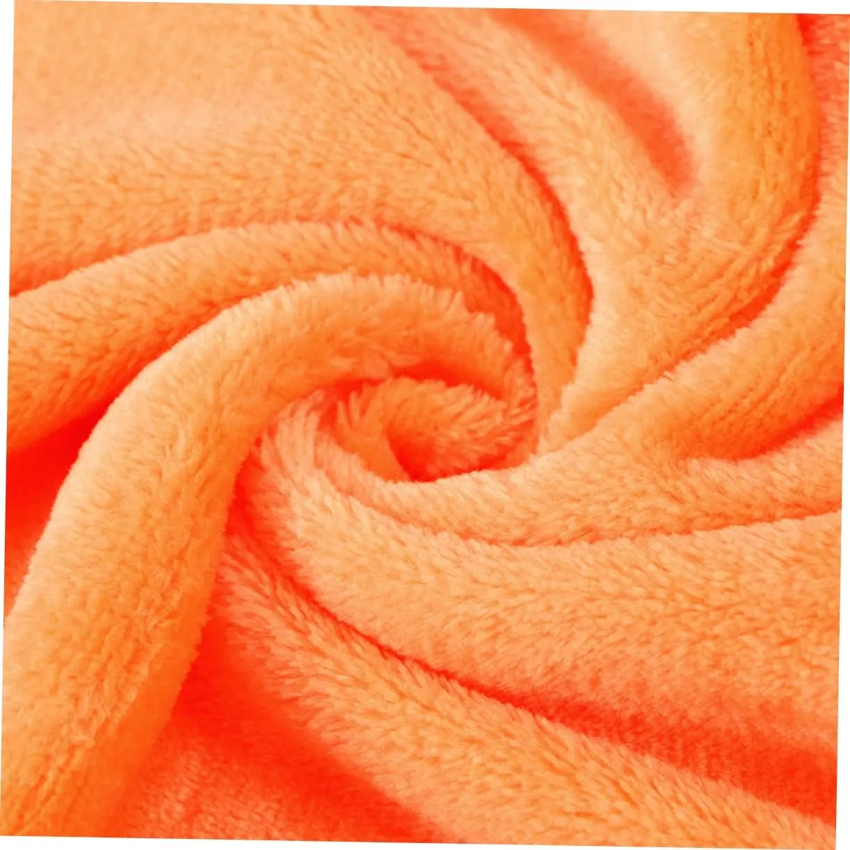 PRETYZOOM Flannel Fleece Blanket Lightweight Bed Blanket Orange Cozy for Winter Camping Home Use Versatile Flannel Bedding for Extra Warmth and Comfort