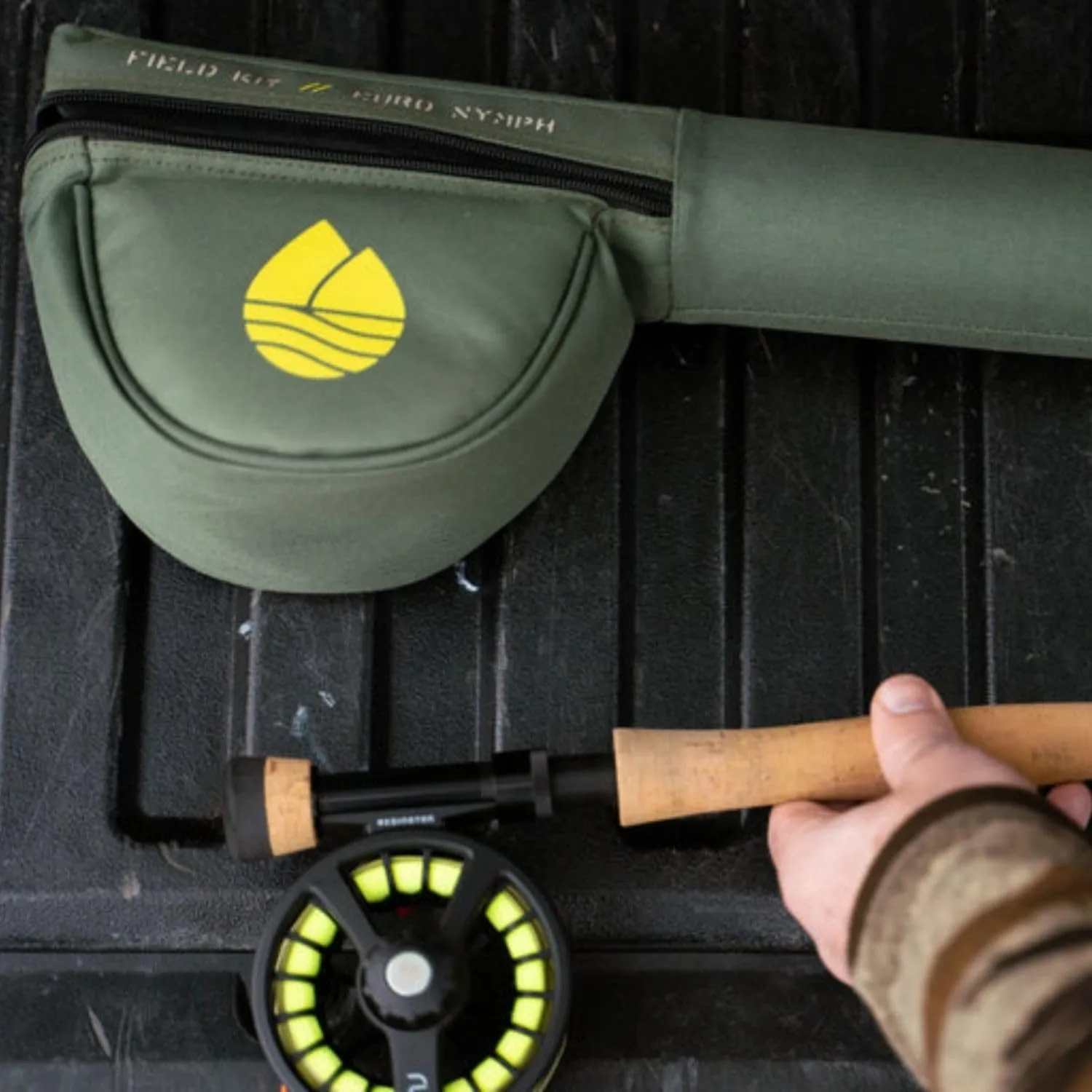 Redington Fly Fishing Field Kit, Fly Rod and Reel Combo Starter Kit, Line and Carrying Case Included
