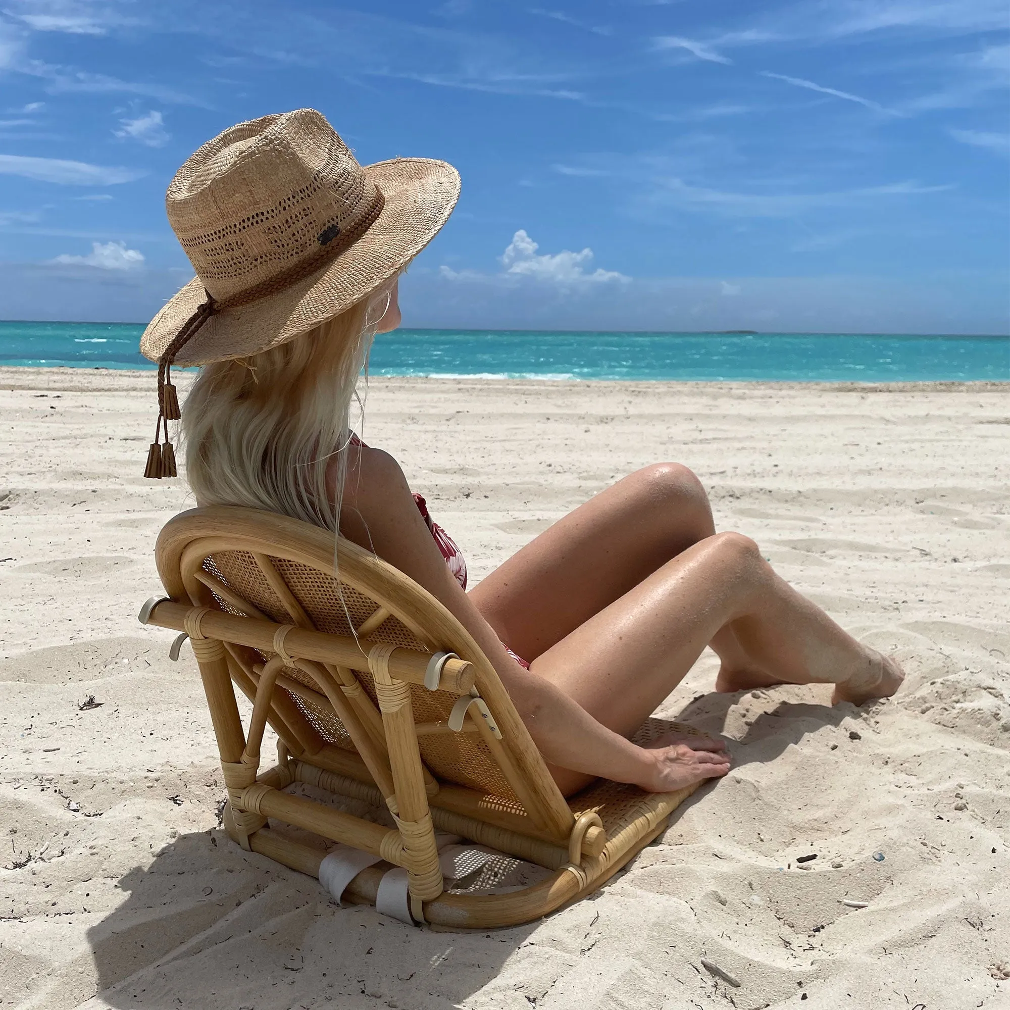 Resol Indah Rattan Beach Chair