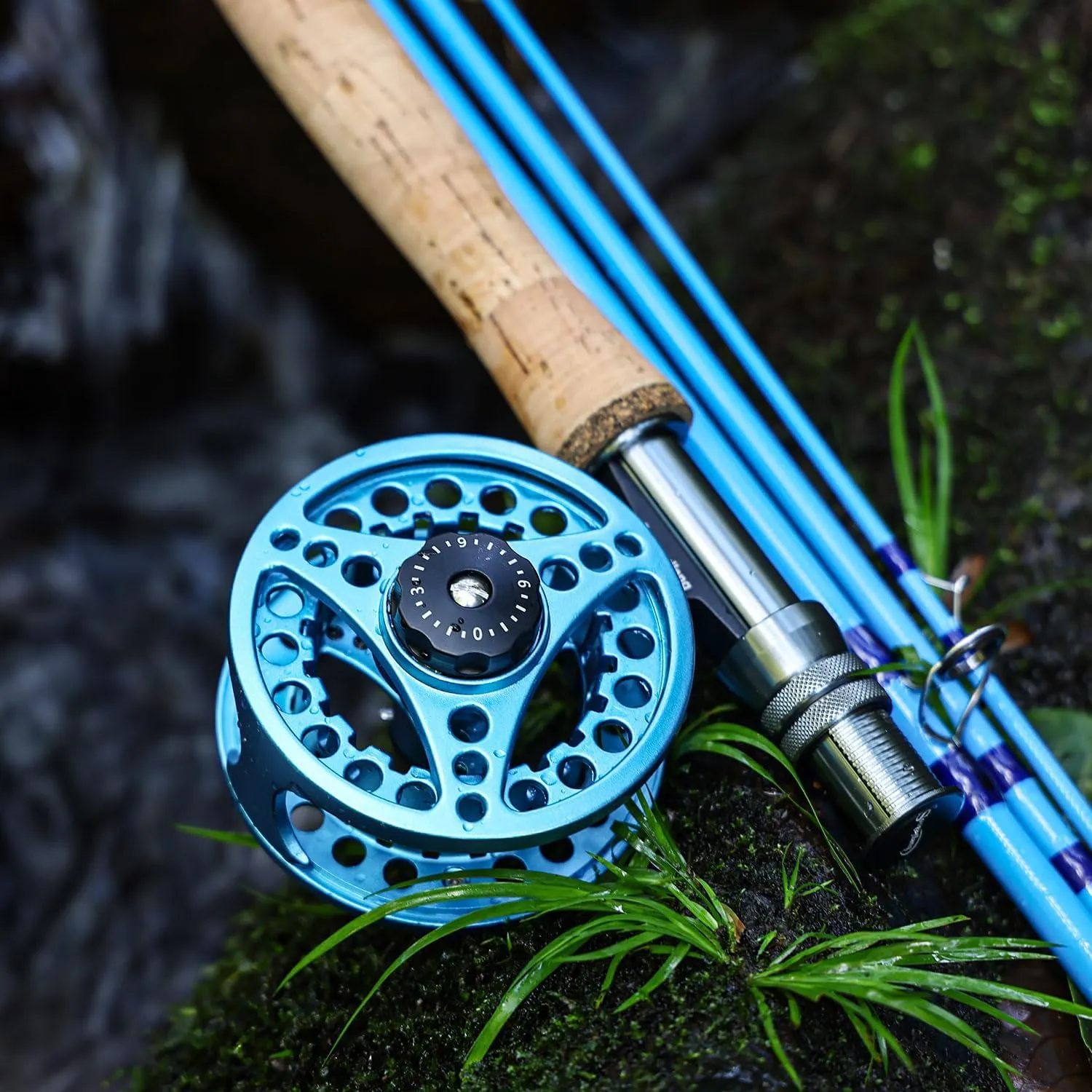 Sougayilang Fly Fishing Combo, 4 Piece Fly Rod and CNC Machined Aluminum Alloy Reel Complete Starter Package with Rod Bag
