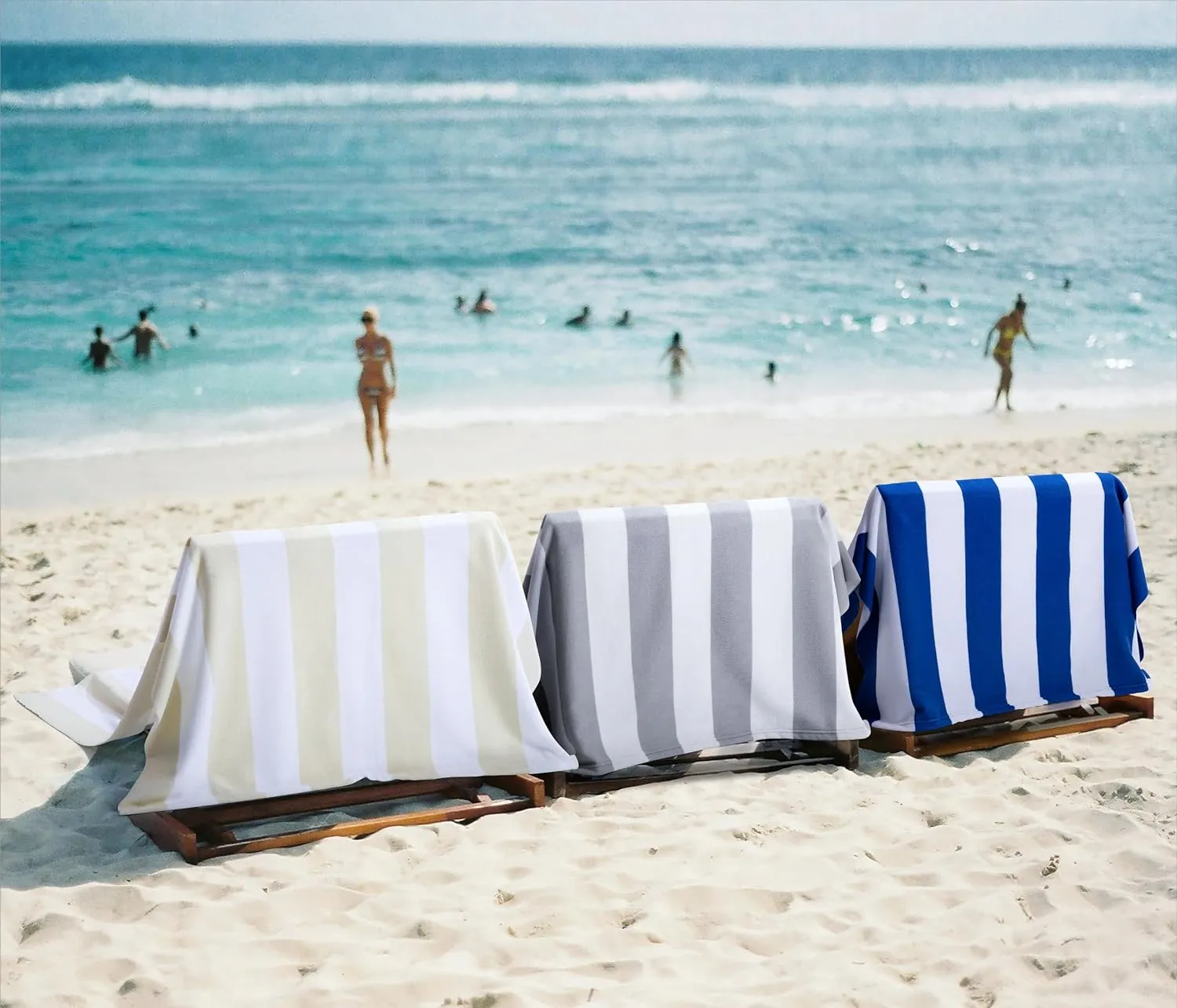 WILFA Extra Large Beach Towel - Oversized Mircofiber Beach Towel 40'' x 70'', XL Striped Lightweight Pool Towel, Big Cabana Swim Travel Towel for Adults Mens Women,Black